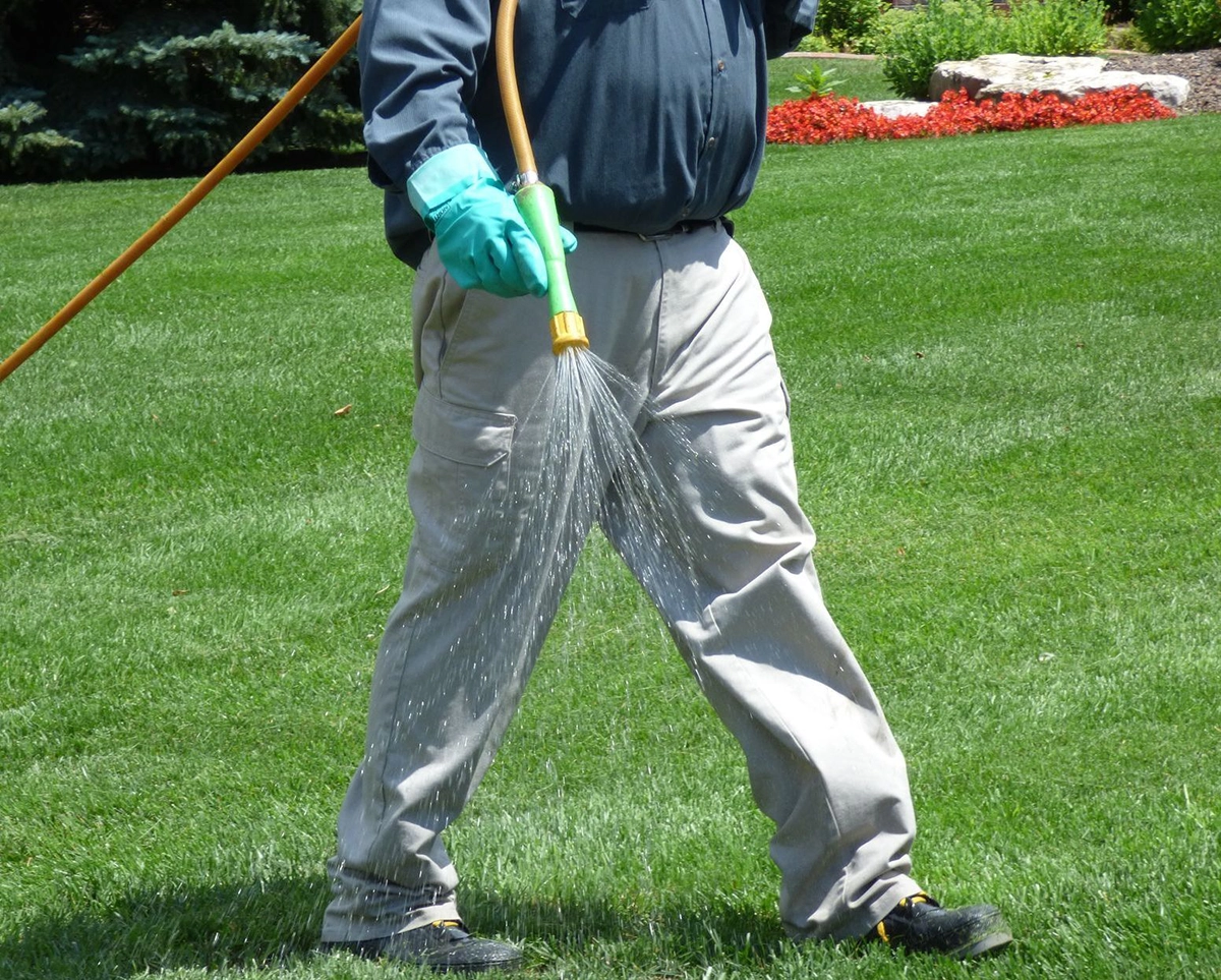 Read more about the article All About Liquid Aeration: How It Helps Your Lawn